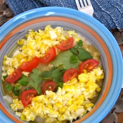Southwest Egg and Grits Bowl | Swirls and Spice #glutenfree